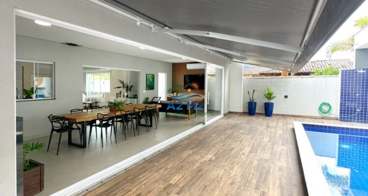 Casa aconchegante e espaçoso, com 04 dormitórios e 3 suítes – Mar verde – Caraguatatuba