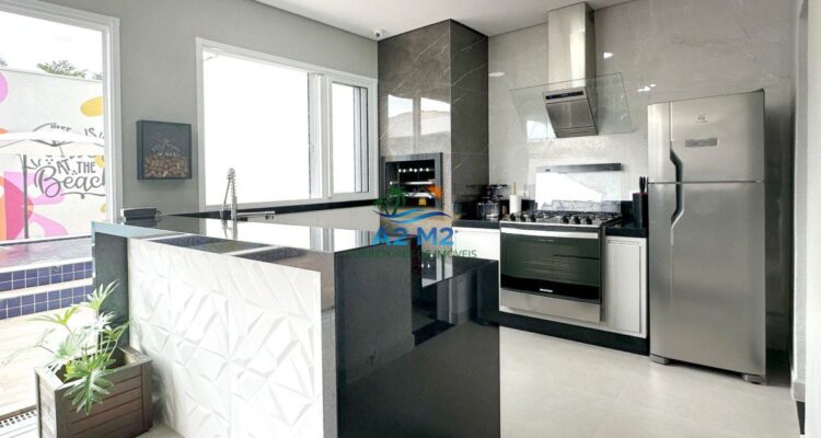 Casa aconchegante e espaçoso, com 04 dormitórios e 3 suítes – Mar verde – Caraguatatuba