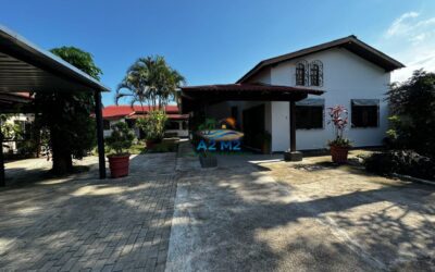 Casa Térrea 04 dorms c/ 02 suítes – área de 750 m – Caraguatatuba – SP