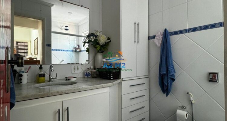 Apartamento Cobertura com vista do Mar – 03 Dormitórios sendo 01 suíte