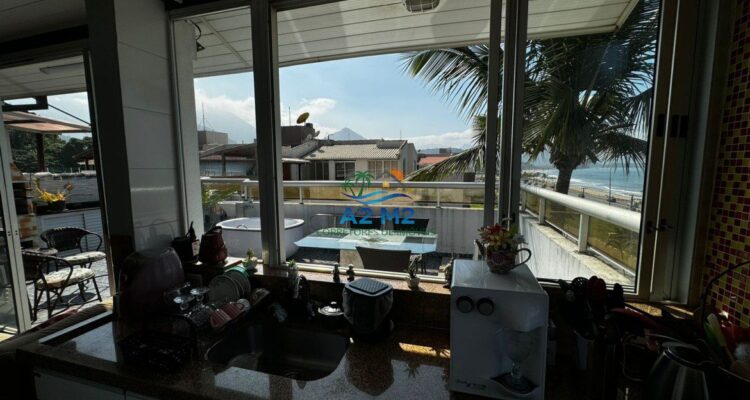 Apartamento Cobertura com vista do Mar – 03 Dormitórios sendo 01 suíte