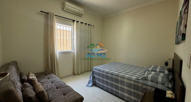 CASA TÉRREA COM 03 DORMITÓRIOS (01 SUÍTE) – 200 metros da PRAIA de MASSAGUAÇU