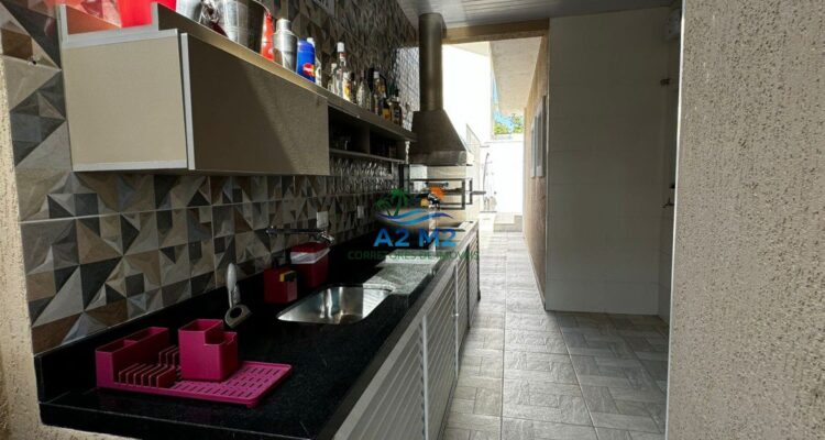 CASA TÉRREA COM 03 DORMITÓRIOS (01 SUÍTE) – 200 metros da PRAIA de MASSAGUAÇU