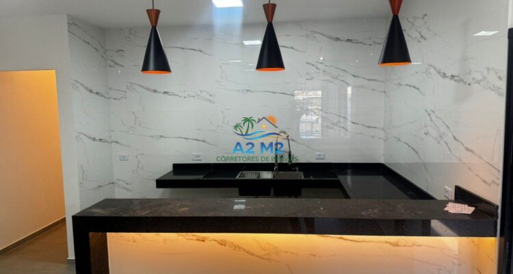 Casa Térrea com 03 suítes – Jd. Gaivotas/Caraguatatuba