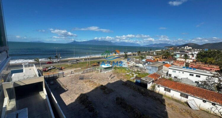 LOCAÇÃO – Apto Vista Mar, 03 dorms (01 suíte), 02 vagas, mobiliado – Piscina elevada c/ borda Infinita