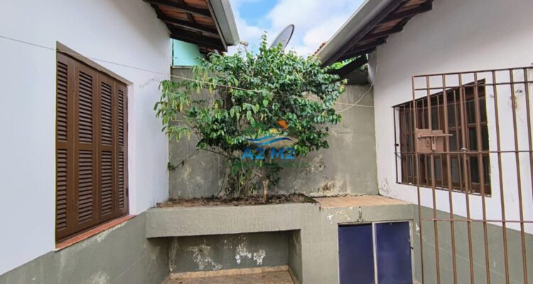 LOCAÇÃO CASA TÉRREA – 03 DORMITÓRIOS – PORTO NOVO