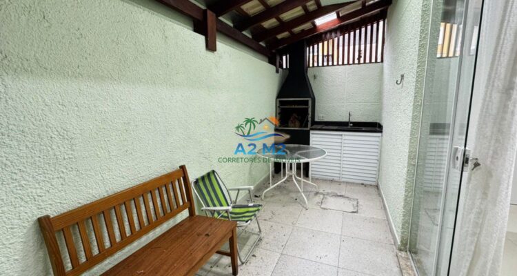 Locação – Sobrado com 03 suítes – 150 metros da Praia de Massaguaçu – Mobiliado