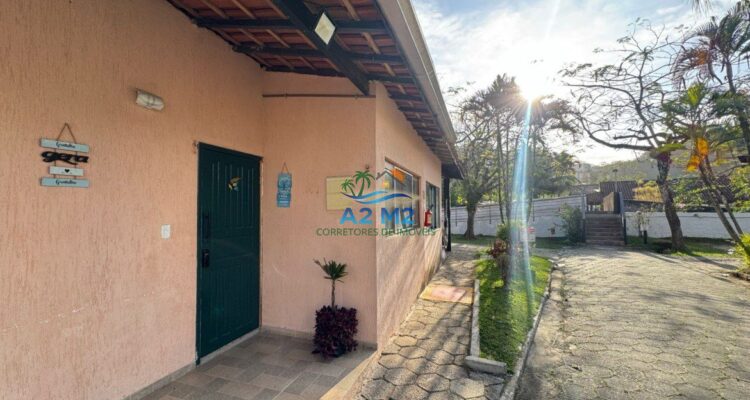 Estúdio em Condomínio Fechado próximo a Praia Martim de Sá