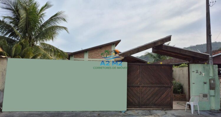 Casa Térrea à Venda – Massaguaçu, a 250 metros da praia!! 03 dormitórios sendo 01 suíte!!