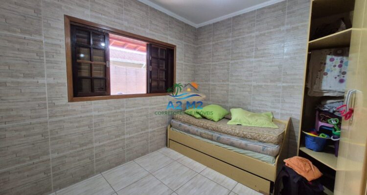 Casa Térrea à Venda – Massaguaçu, a 250 metros da praia!! 03 dormitórios sendo 01 suíte!!