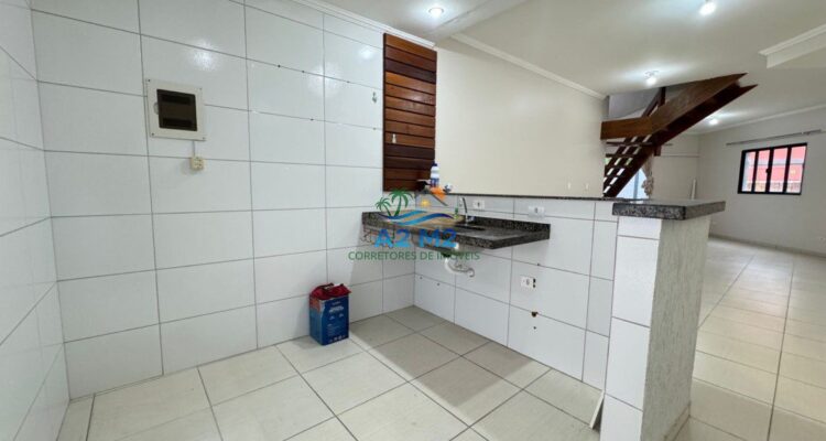 Excelente Casa para Locação – Quintal, Espaço Gourmet e Vaga para 2 carros