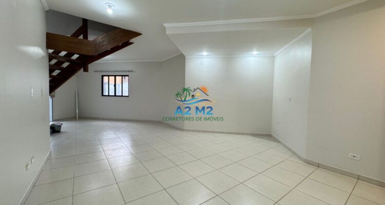 Excelente Casa para Locação – Quintal, Espaço Gourmet e Vaga para 2 carros