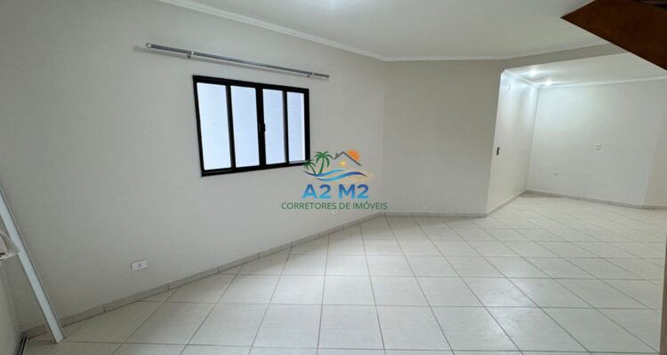 Excelente Casa para Locação – Quintal, Espaço Gourmet e Vaga para 2 carros