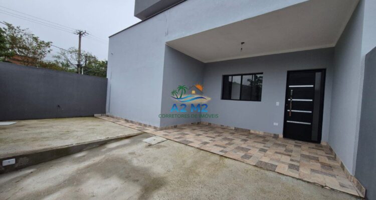 Este sobrado novo encanta pela harmonia entre conforto e estilo.