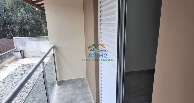 Excelente Sobrado para Locação – Novo com Piscina e Varanda – Nunca Habitado!