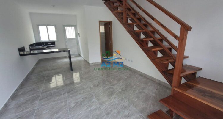 Excelente Sobrado para Locação – Novo com Piscina e Varanda – Nunca Habitado!