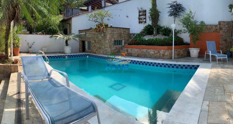 Casa a Venda em Condomínio Fechado – Park Imperial