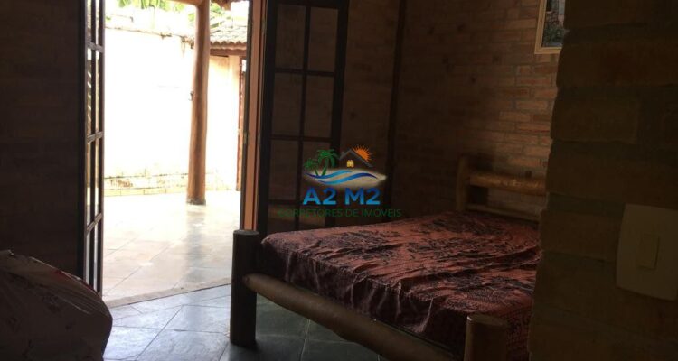 Sobrado com 3 suítes à Venda a 400 metros da praia de Massaguaçu