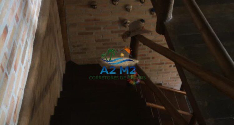 Sobrado com 3 suítes à Venda a 400 metros da praia de Massaguaçu