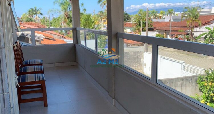 Sobrado a Venda a 300 metros da praia de Massaguaçu