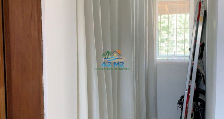 Sobrado a Venda a 300 metros da praia de Massaguaçu