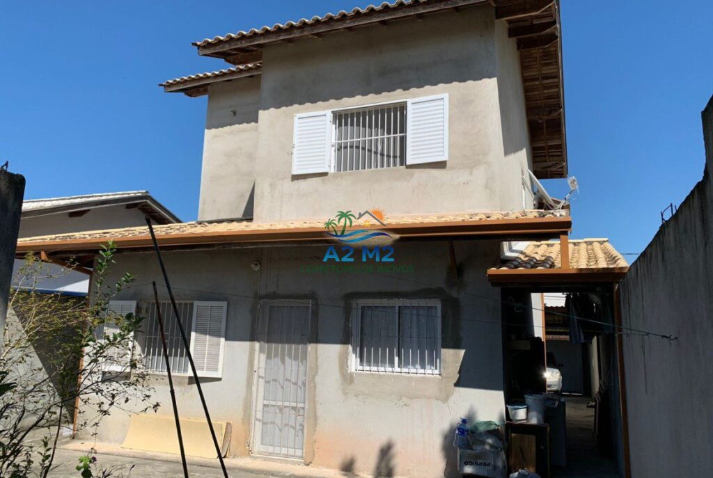 Sobrado a Venda a 300 metros da praia de Massaguaçu