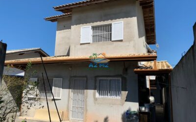 Sobrado a Venda a 300 metros da praia de Massaguaçu