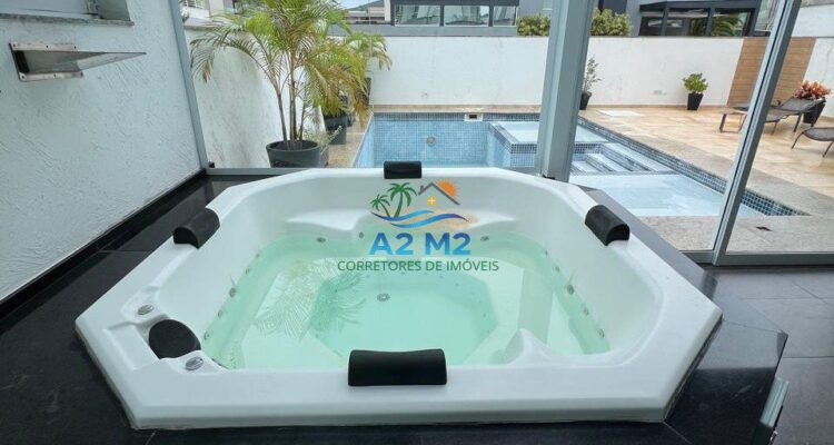 Casa de alto padrão para locação definitiva – 4 suítes – Condomínio Costa Nova, frente ao mar, Massaguaçu, Caraguatatuba