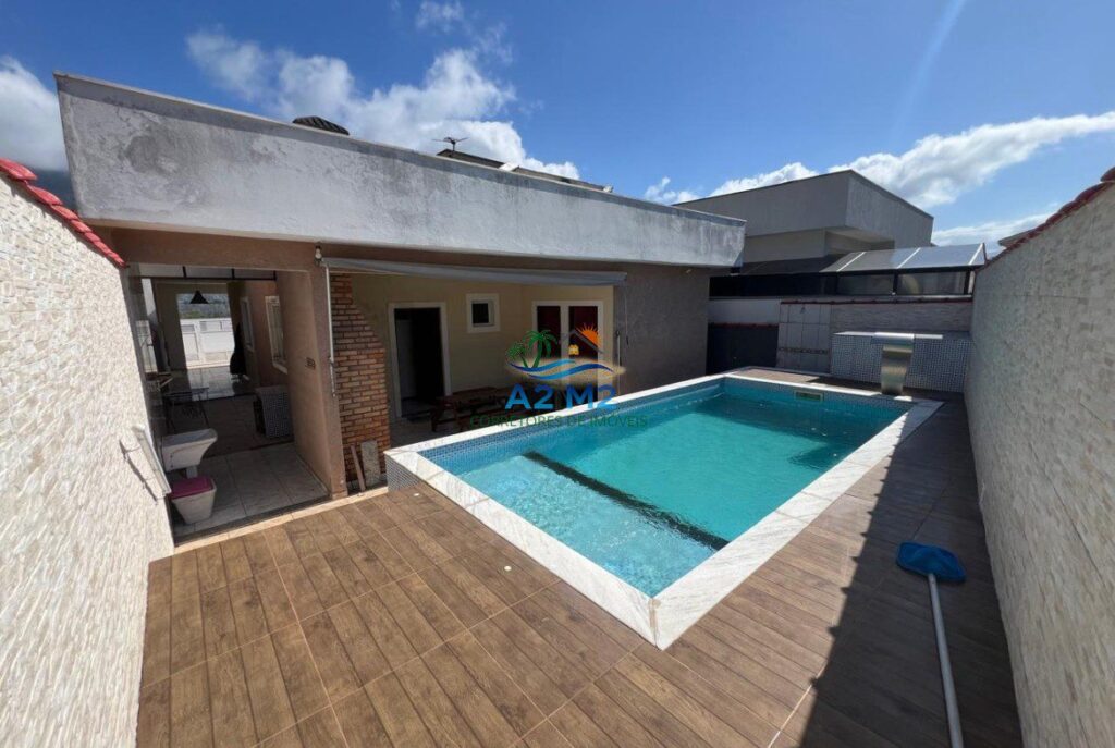 Casa 3 dorm , 1 suite no portal patrimônio na praia da Massaguaçu em Caraguatatuba