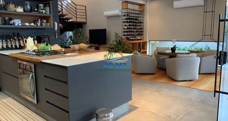 Casa de alto padrão à venda no Condomínio Costa Nova – Massaguaçu, Caraguatatuba (litoral norte SP)